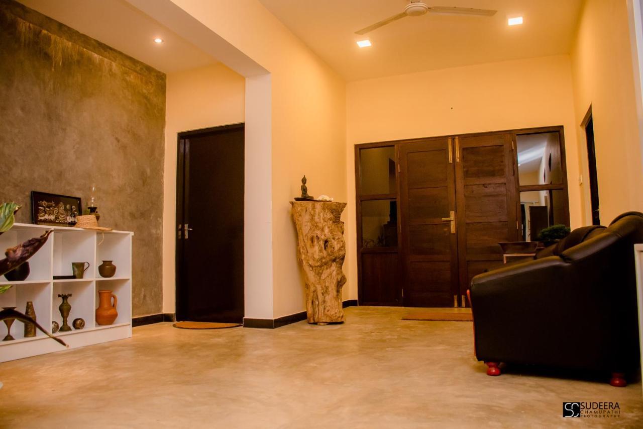 Bed and Breakfast Blooming Polhena Matara Exterior foto