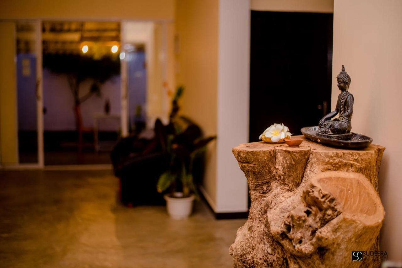 Bed and Breakfast Blooming Polhena Matara Exterior foto