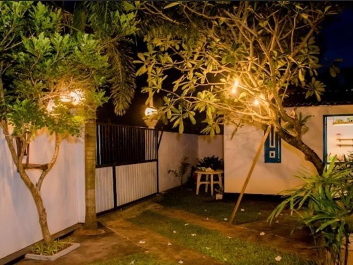 Bed and Breakfast Blooming Polhena Matara Exterior foto